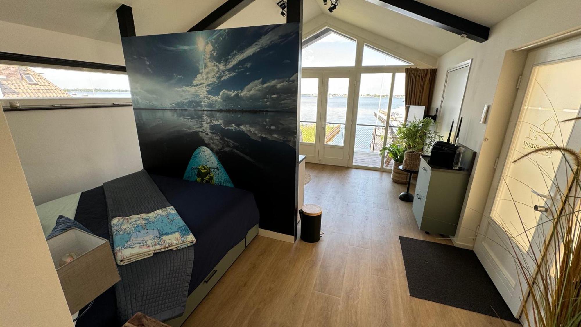 Plassenzicht Logies & Sloepverhuur Loosdrecht Exterior foto