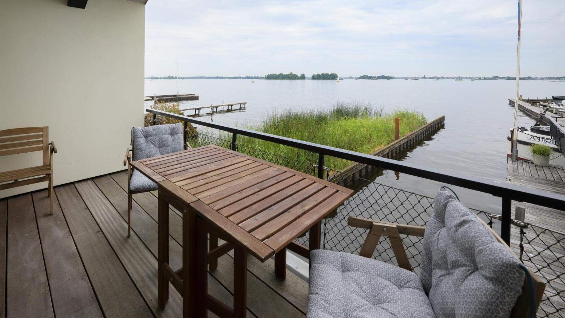 Plassenzicht Logies & Sloepverhuur Loosdrecht Exterior foto